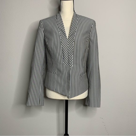 Evan Picone Two Piece Dress & Blazer Suit Set - Picture 6 of 12